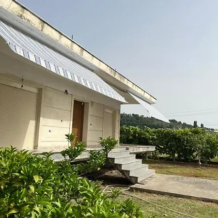 Thomaj Villa